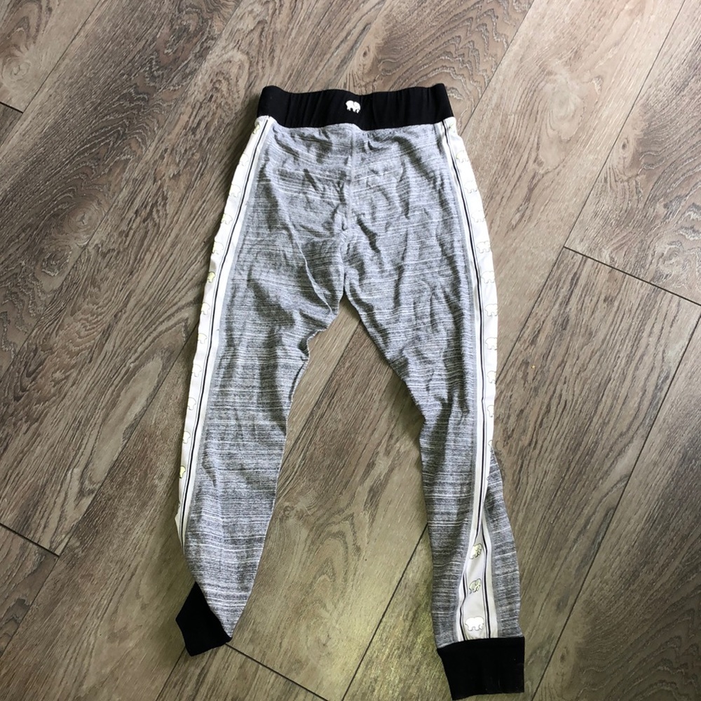 Ivory Ella leggings